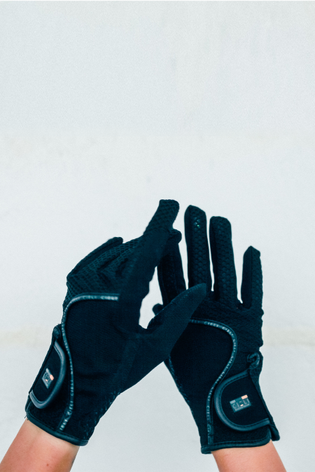 equestrian mesh riding gloves black