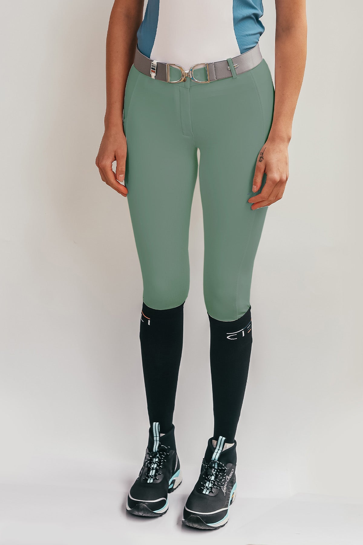 Lades cieli equestrian everyday riding breeches in chive green